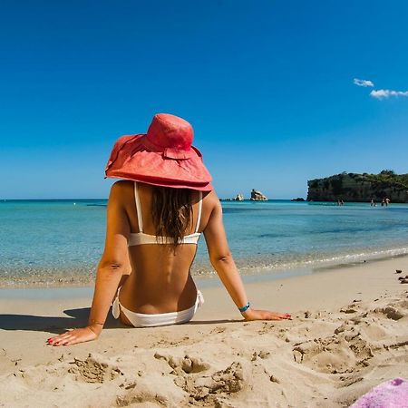 Futura Club Spiagge Bianche Hotel Fontane Bianche Kültér fotó