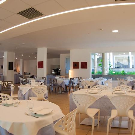 Futura Club Spiagge Bianche Hotel Fontane Bianche Kültér fotó