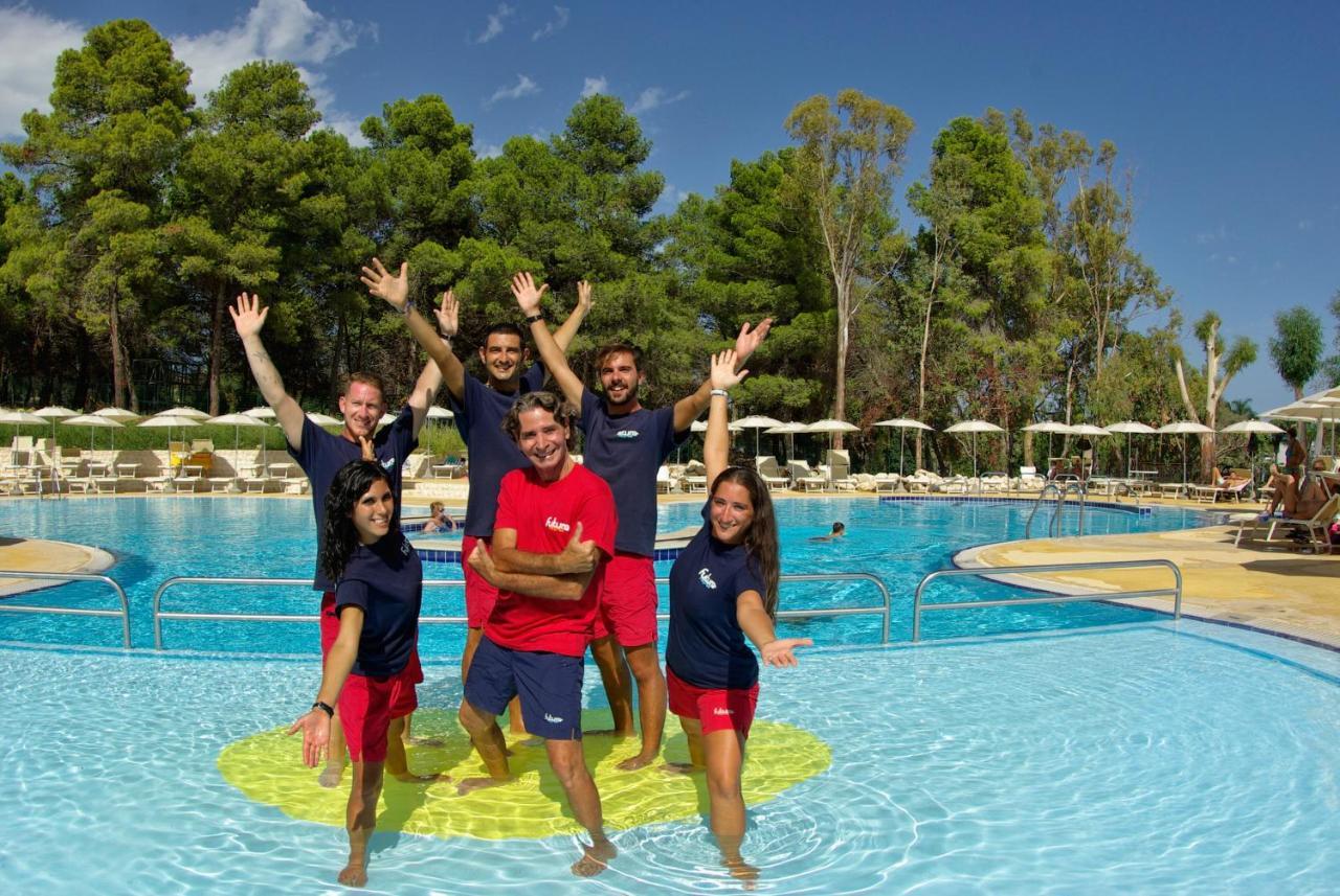 Futura Club Spiagge Bianche Hotel Fontane Bianche Kültér fotó