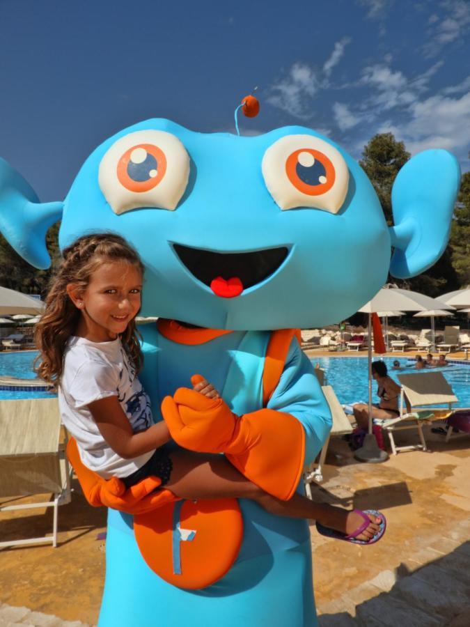 Futura Club Spiagge Bianche Hotel Fontane Bianche Kültér fotó