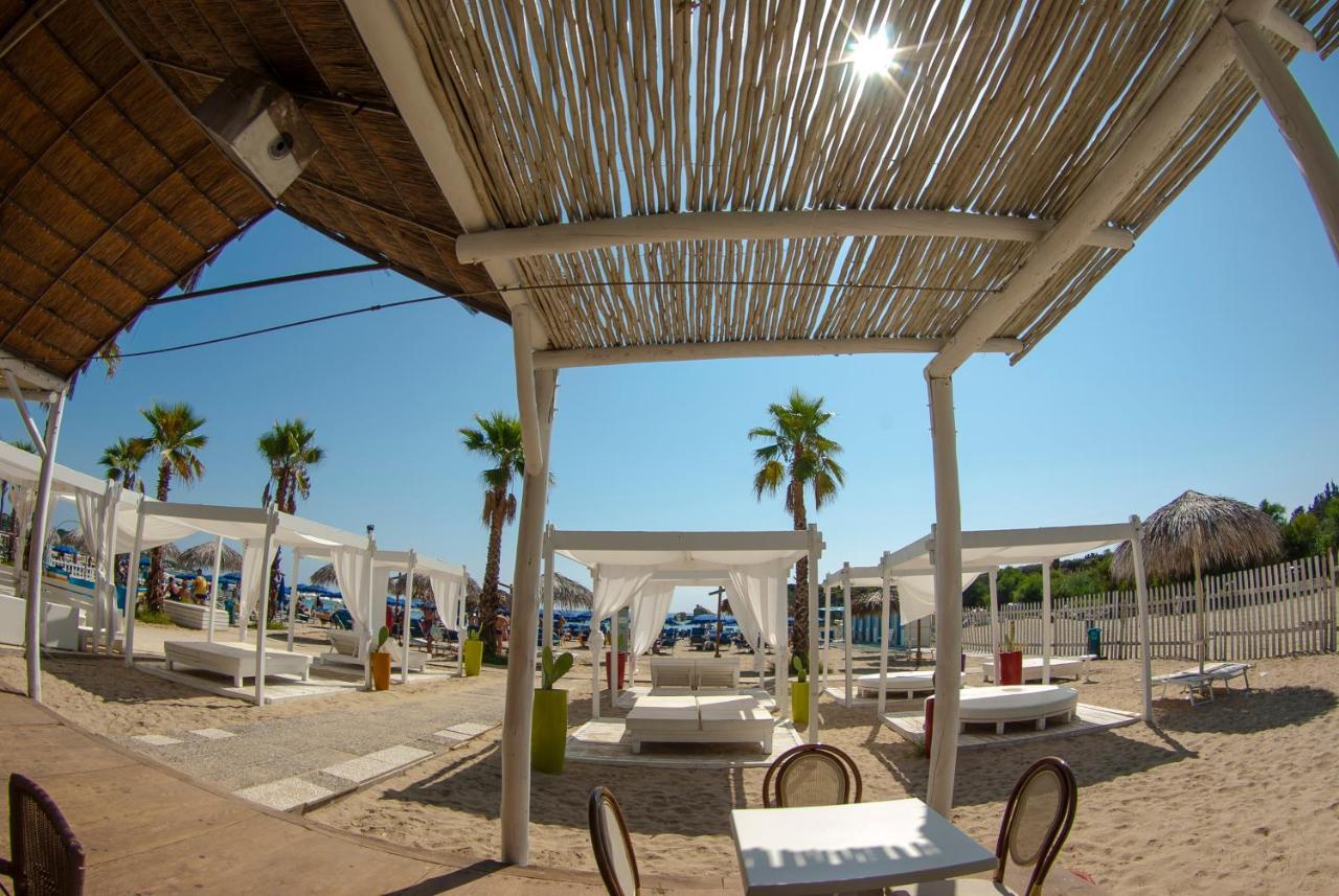 Futura Club Spiagge Bianche Hotel Fontane Bianche Kültér fotó