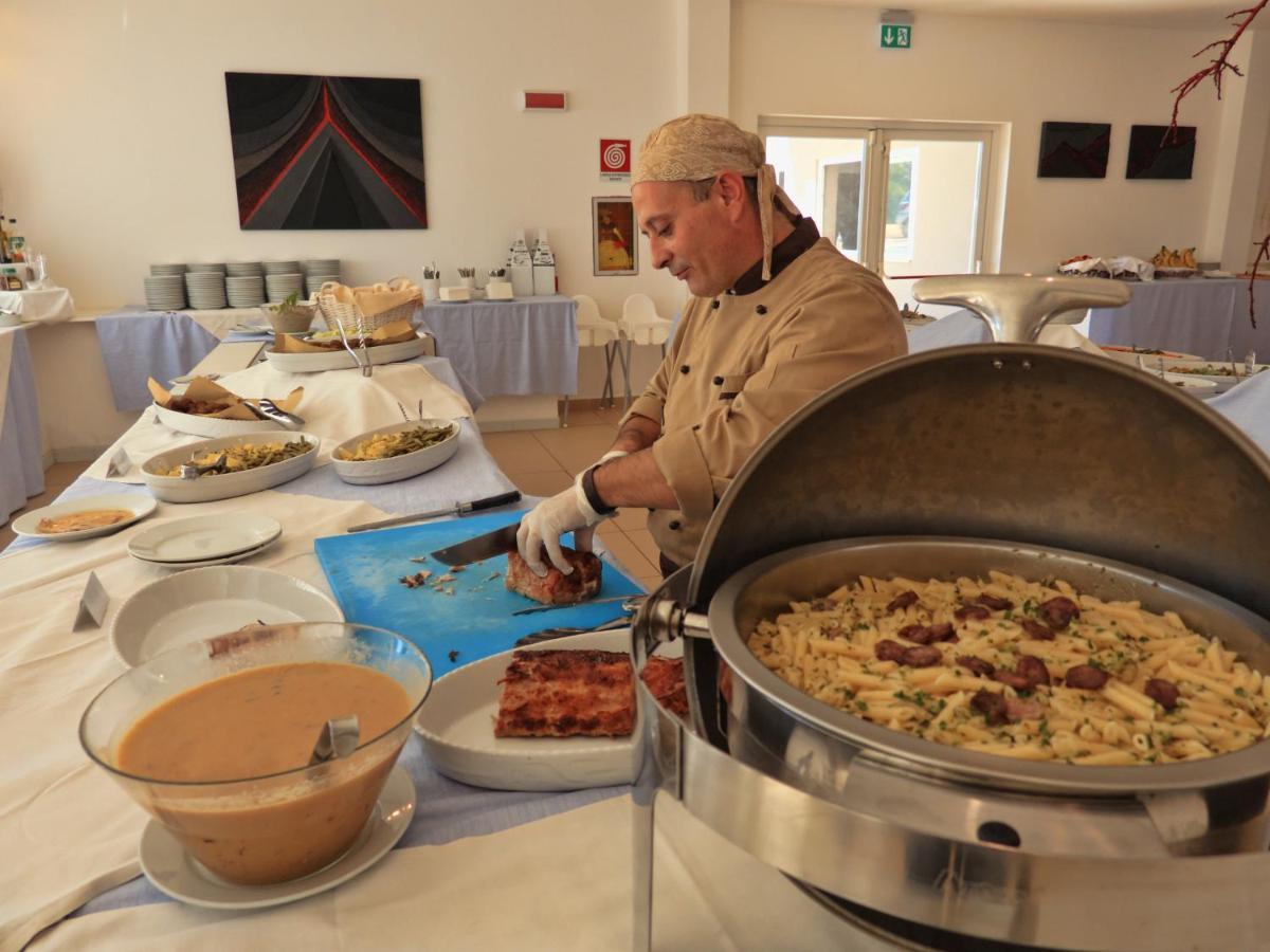 Futura Club Spiagge Bianche Hotel Fontane Bianche Kültér fotó