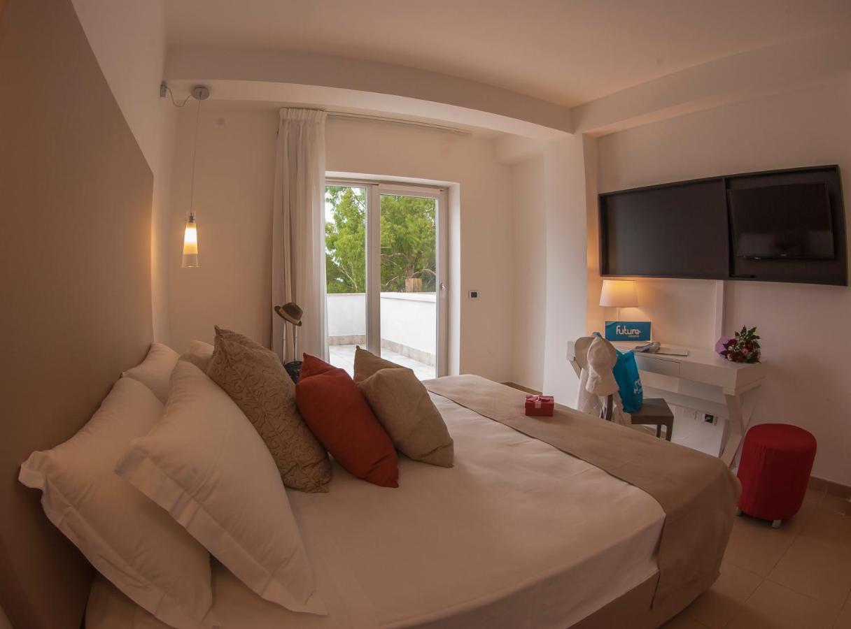 Futura Club Spiagge Bianche Hotel Fontane Bianche Kültér fotó